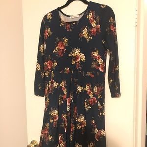Pleated a-line dress with pockets
